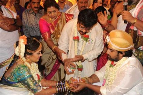 Meghana Raj And Chiranjeevi Sarja Look Picture Perfect In Their Hindu Wedding Entertainment