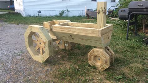 Pin By Big Creek Woodworking On Tractor Planter Wood Crafts Wood