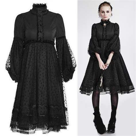 Pin By Cantbelieveitsnothellmans On Dresses And Gowns Fashion Gothic