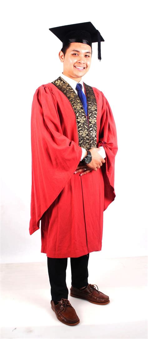 Fakulti ekonomi dan sains pengurusan. Jubah Prasiswazah - KONVOKESYEN UKM