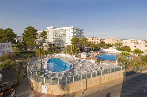 15046 guest reviews will help you find the best accommodation for your holiday stay. Riviera Playasol Hotel, Ibiza | Purple Travel