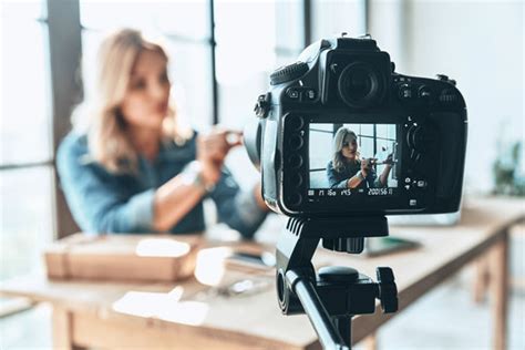 8 Best Cameras For Social Media Videos 2024 Guide And Reviews Bestoflens