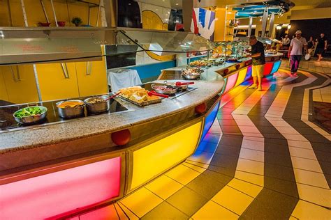 Having dinner with my angry, small town, closeted 14 year old self would allow me to provide some advice that would likely go unheeded (i'm still stubborn after all). Chef Mickey's Review - Disney Tourist Blog