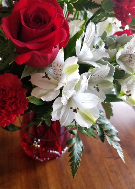 Roses may be too much of a cliché, but luckily there are plenty of other beautiful flowers. What are the best flowers to give on Valentine's Day ...