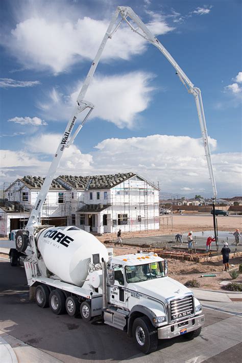 CONCRETE PUMP - Harga Beton Cor, Harga jayamix, Harga sewa concrete