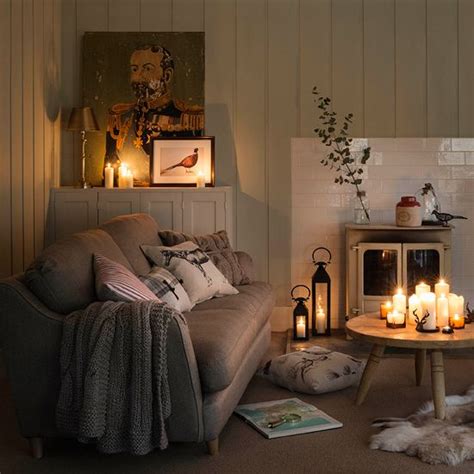 Woodland ridge design provides custom hand crafted home decor: Woodland Cottage Theme: Warm and Cozy Interiors