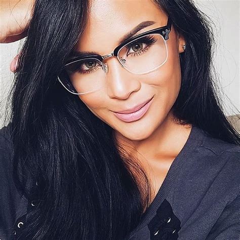 30 Stylish Glasses For Round Faces Glasses For Round Faces Glasses For Your Face Shape