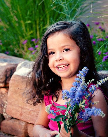 Brown eyes, brown hair lyrics: Cute Dark Hair Brown Eye Little Girl Smiling Stock Photo ...
