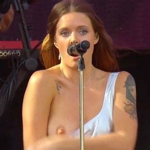 Tove Lo Nude Pics Telegraph