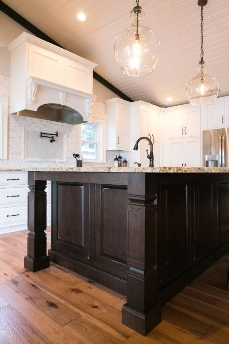 Create the room you've always wanted with our expert ideas and tips for planning your next remodeling project. Lake House Kitchen Remodel - KBF Design Gallery