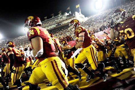 Trojans begin football camp Aug. 8; many practices open to public - USC