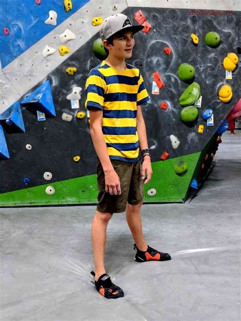 What To Wear For Indoor Rock Climbing Tips And Suggestions For Your