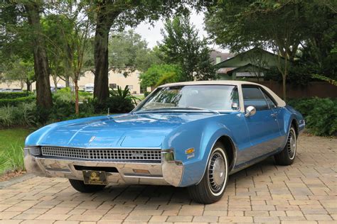 Extremely Clean 1967 Oldsmobile Toronado For Sale Gm Authority