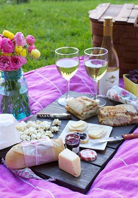 134 Best Romantic Picnicvalentine Images On Pinterest Romantic Picnics At The Beach And