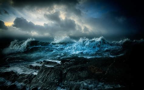 Ocean Storm Wallpapers Top Free Ocean Storm Backgrounds Wallpaperaccess