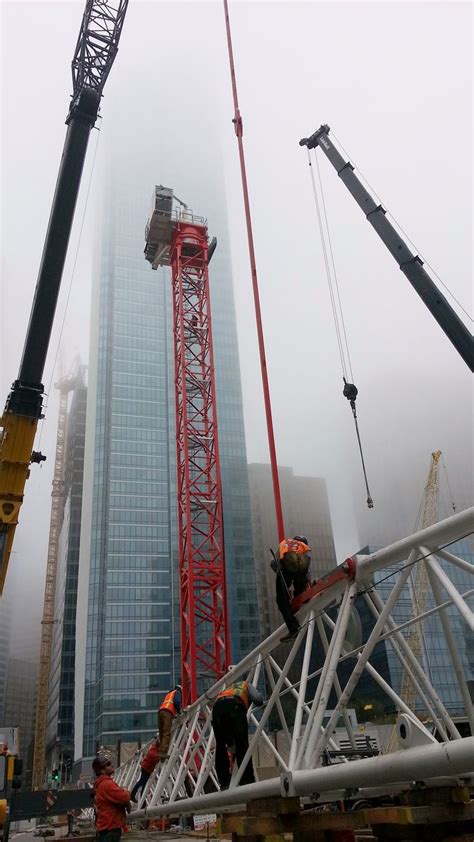 Er hatte keinen mantel an. Nebel kann dem WOLFF nichts anhaben: Der WOLFF 700 B ist ...