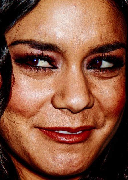 20 Scariest Celebrity Close Ups Close Ups Pics Scary Celebrities