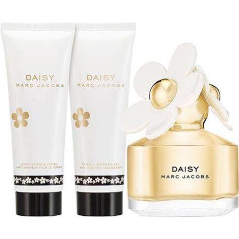 Marc Jacobs Daisy Gift Set Edt Ml Body Lotion Ml Shower Gel