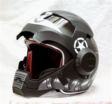 The hjc motorcycle helmets has make a tribute to star wars and has presents a line that will appeal to all fans of the saga. Luusama Motorcycle And Helmet Blog News: Masei 610 Darth ...
