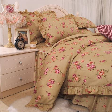 Bedding sets & duvet covers └ bedding └ home, furniture & diy all categories antiques art baby books, comics & magazines business, office & industrial cameras & photography cars, motorcycles & vehicles clothes. Vintage Style Bedding Sets | ... bedding Rustic style red ...