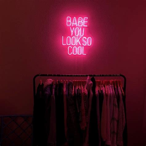 Pin By Cameron Barr On Suas Curtidas No Pinterest Neon