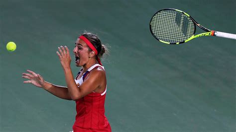 Puerto Rico Gets First Olympic Gold As Mónica Puig Surprises In Tennis