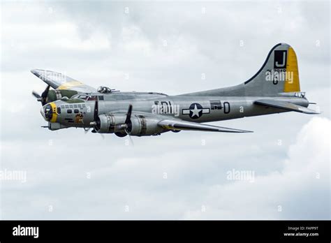 B 17 Flying Fortress N390th297849 Liberty Belle Stock Photo Alamy
