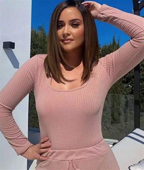 Jacqueline Jossa Unveils Racy Transformation As She Flashes Curves In Sheer Top Daily Star