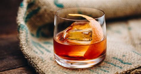 If You Only Know How To Make One Cocktail Make It The Bourbon Old