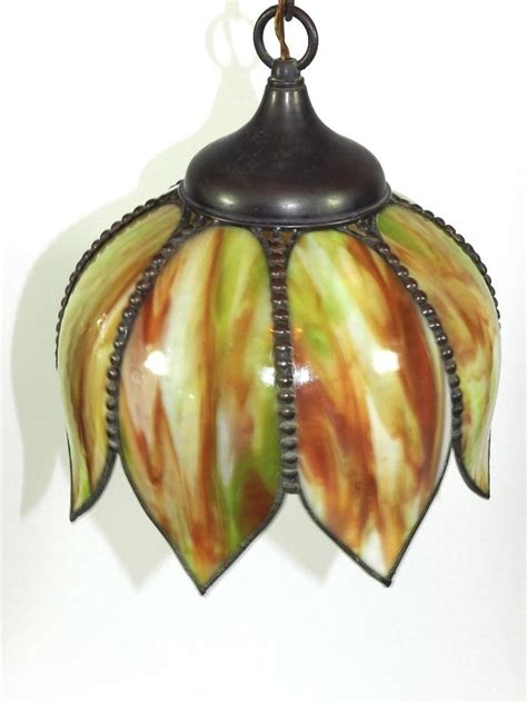 There are a couple of things to keep in mind to ensure your replacement goes smoothly a frosted glass lamp shade creates a beautiful diffused light, an ideal choice for bedside tables or cozy reading nooks. Vintage Green Leaded Slag Glass Tulip Light - Lamp Shade ...