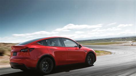 Elon Musks New Tesla Self Driving Model Y Suv Out In 2020 From
