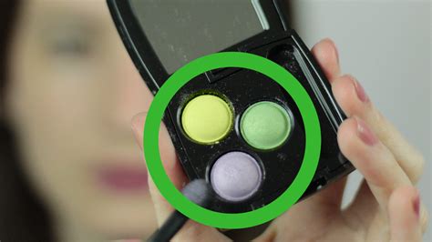 The cc cream comes in a narrow plastic tube packaging. How to Use Color Correcting Concealers (with Pictures ...
