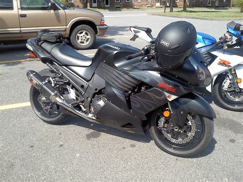 2 small paint chips mint cond. 2010 ZX14 for sale