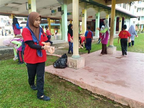 Istilah gotong royong berasal dari bahasa jawa. PUSAT SUMBER SK PERMAI INDAH: Aktiviti Gotong Royong ...