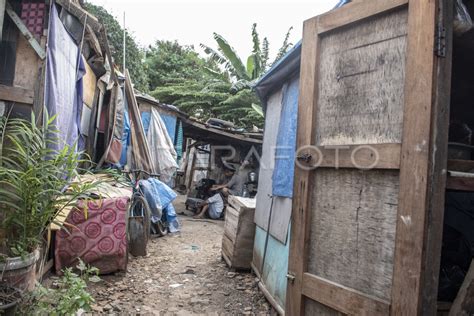 Tingkat Kemiskinan Di Indonesia Meningkat Antara Foto