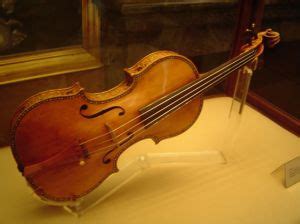 Stradivarius was developed in 1994 as a family owned business with an innovative concept in fashion in barcelona. The Secret Of Stradivarius - Chemistry? | Science 2.0