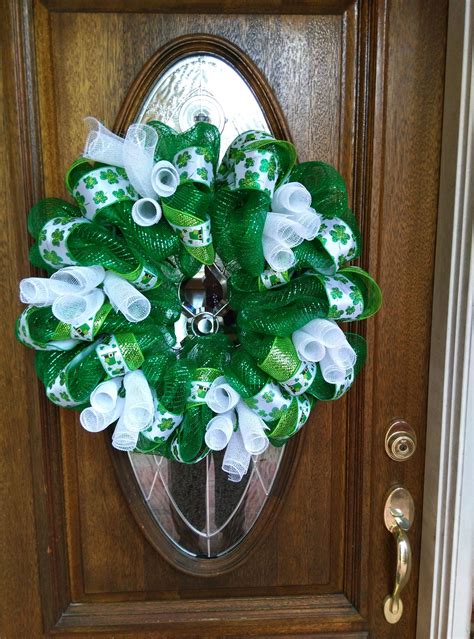 St Patricks Day Deco Mesh Wreath I Made 022116 Deco Mesh Crafts
