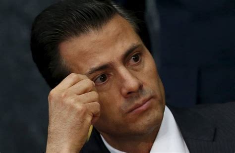 Mexican President Enrique Peña Nietos Approval Rating Hits A New Low Wsj