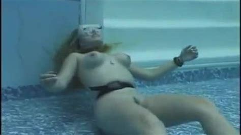 Mermaid Maggie Nude Underwater Breathold PornBurst
