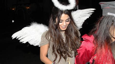 Vanessa Hudgens Sexiest Halloween Outfits And Costumes See Photos Hollywood Life