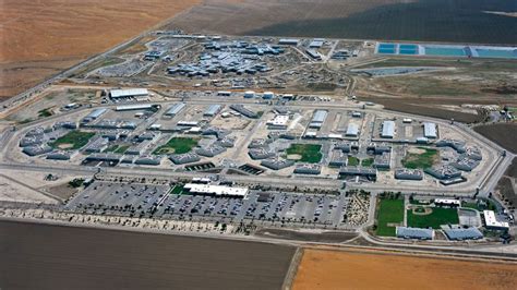 Covid 19 Is Raging Through Overcrowded California Prisons Cnn