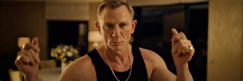 Daniel Craig Busts A Move In New Belvedere Campaign Drinks Digest