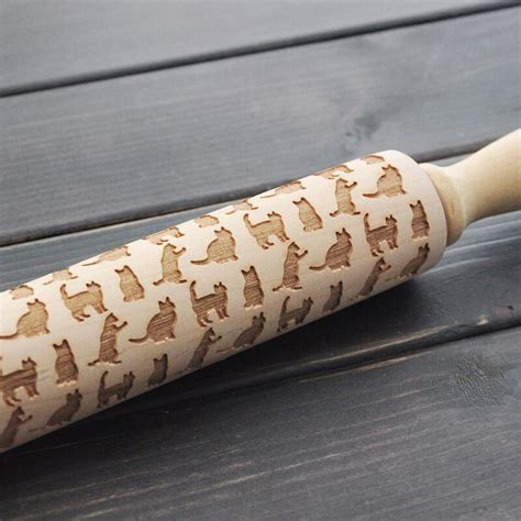 Wooden Rolling Pin Cats Pattern Embossing Rolling Pin Engraved