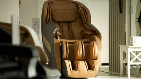 key features of a japanese massage chair