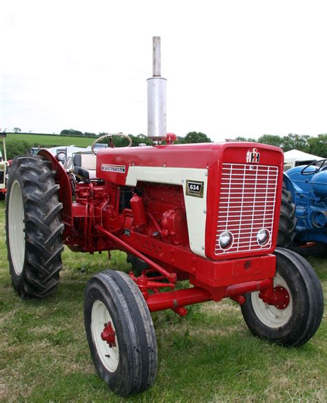 Free event for agents join us on thursday 6th may and enjoy the ih study abroad online experience! International Harvester: Tractors - Graces Guide