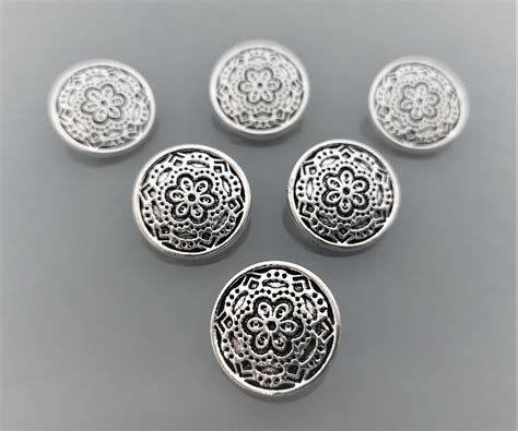6 Round Buttons 19 Mm Engraved Silver Color Etsy Uk