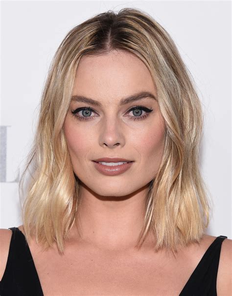 Margot elise robbie is an australian actress and producer. margot robbie blonde | Margot robbie, Halfkort haar, Kort ...