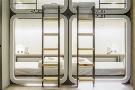 Cutest capsule hotel experience taiwan travel vlog. Taiwan Youth Hostel & Capsule Hotel in Taipei, Taiwan - Find Cheap Hostels and Rooms at ...