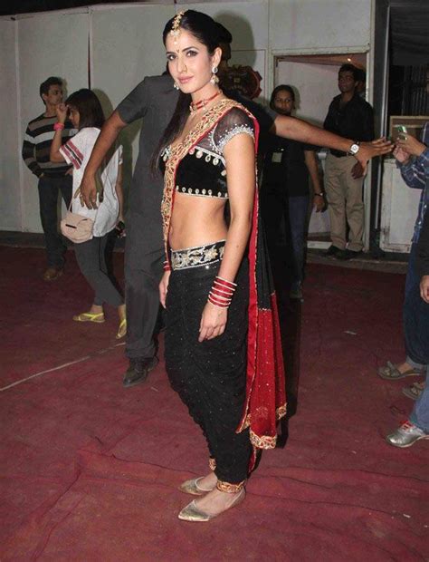 Katrina Kaif: Katrina Kaif in Black Saree Photos