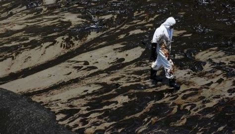 El Desastre Ambiental Del Per Es Del Tama O De Unas Canchas De